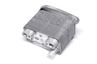 Радіатор масляний MERCEDES-BENZ E-SERIES W210 (1996) (вир-во Nissens)