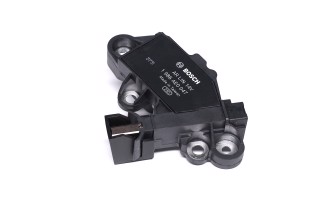 Регулятор генератора переменного тока (пр-во Bosch)