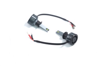 Лампа світлодіодна LED H1 12/24V Ultinon Pro3022 HL +100% 20W 6000K (комплект) (вир-во Philips)