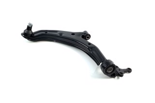 Важіль підвіски Nissan Almera (N16) 01- Sunny 98- лів. (RIDER)