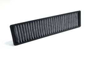 Фільтр салону вугільний MINI COOPER 01-08 (вир-во DENCKERMANN)