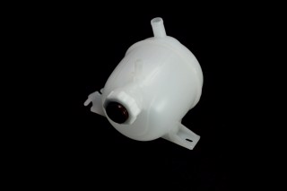 Бачок розширювальний з кришкою DACIA Logan 1.4 05- (вир-во NRF)