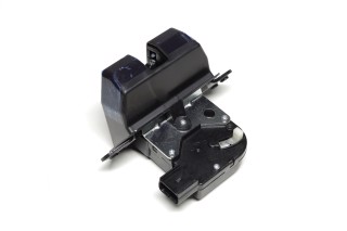 Замок кришки багажника