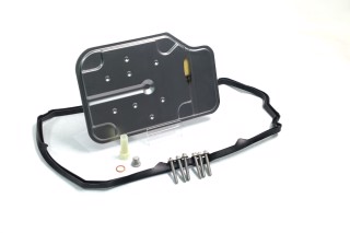 Фільтр АКПП MB (W203/204/W211/212) 00- з прокладкою (вир-во FEBI)