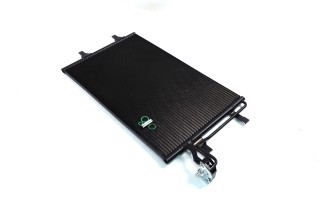 Конденсатор кондиціонера VOLVO V50 2.0D 04- (вир-во NRF)