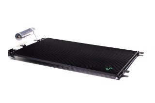 Конденсатор кондиціонера NISSAN Qashqai 1.6 07- (вир-во NRF)