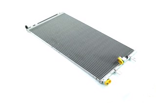 Конденсатор кондиціонера AUDI A4 (вир-во VALEO)