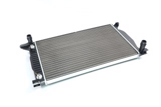 Радіатор охолодження двигуна SKODA SUPERB (2002) 2.5 TDI (Ava)