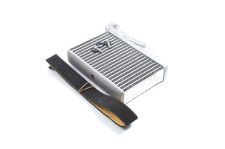 Радіатор обігрівача BMW 5 SERIES E39 (1996) 520D (вир-во AVA)