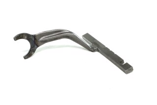 Вилка перемикання 1-ї передачі та заднього ходу КПП МТЗ <ДК>