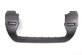 Накладка бампера пер. верхняя черная REN DUSTER 18-(TEMPEST)