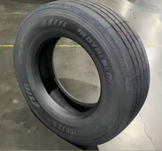 Шина 315/80R22,5 157/154M RS202 M+S (RoyalBlack)