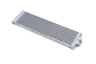 Радіатор масляний MercedesV-Class 14+ (вир-во Van Wezel)