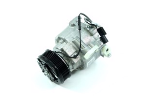 Компресор кондиціонера MITSUBISHI ASX/ LANCER/ OUTLANDER (Van Wezel)