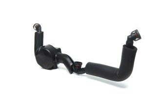 Патрубок вентиляции картера BMW 5 (E60)/7 (E65-E67)/X5 (E70) 4.0/4.8 01-12 N62