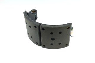 Колодка гальмівна МАЗ 5440 передня права з накладкою <ДК>