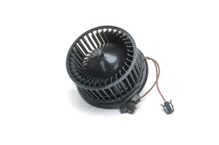 Вентилятор салону VW GOLF (1992) (вир-во AVA)