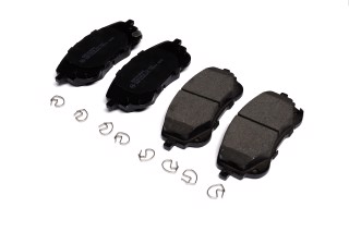 Колодки тормозные дисковые передние Toyota COROLLA 18- (пр-во Jakoparts)