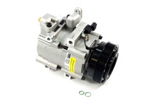 Компресор кондиціонера Hyundai Ix35/tucson 04-/Kia Sportage 07- (вир-во Nissens)