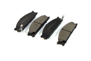 Колодки гальмівні дискові передні NISSAN PICK UP (вир-во Jakoparts)