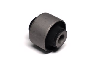 Сайлентблок важеля передня вісь Nissan Almera 12- Micra (вир-во CTR)