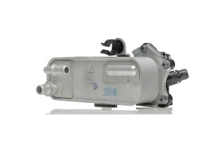 Радіатор масляний BMW 116i 11- (вир-во NRF)