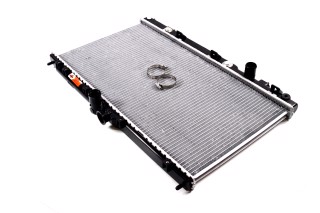 Радіатор охолодження двигуна MITSUBISHI Lancer 1.6 01- (вир-во NRF)