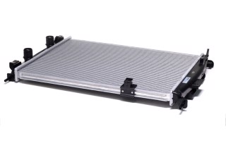 Радіатор охолодження двигуна NISSAN Qashqai 1.6 07- (вир-во NRF)