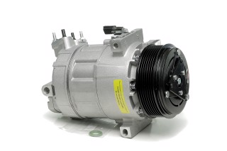 Компрессор кондиционера RENAULT TRAFIC 15- (пр-во Nissens)