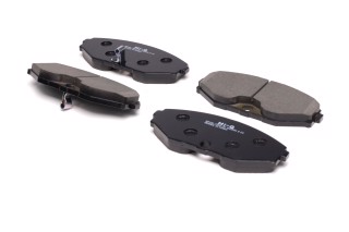 Колодка торм. передн. Nissan MAXIMA QX  00- (пр-во SANGSIN)