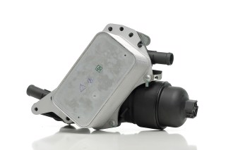 Радіатор масляний RENAULT MEGANE/ SCENIC 16+ (вир-во Van Wezel)