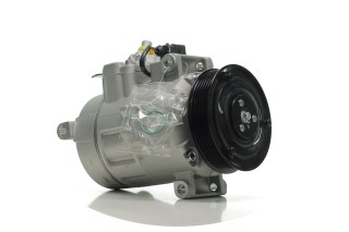 Компресор кондиціонера VW Touareg 3.0D 03- (вир-во BOSCH)