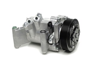 Компресор кондиціонера Mazda 3/6; CX-5 13+ (вир-во BOSCH)