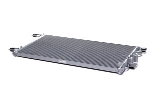 Конденсор кондиціонера MITSUBISHI PAJERO (вир-во BOSCH)