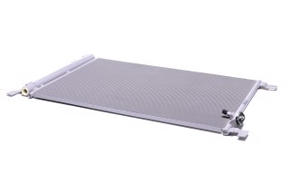 Конденсер кондіционера AUDI Q7 3.0D 15- (вир-во BOSCH)