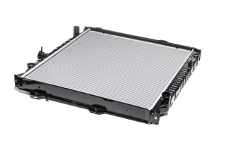 Радіатор охолодження TOYOTA 4 RUNNER (95-) 2.7 (вир-во NRF)