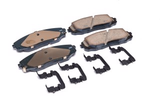 Колодки тормозные дисковые передние (пр-во Mobis)