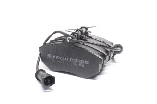 Колодка гальм. диск. AUDI 100, 200 передн. (вир-во Intelli)