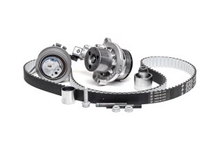 Водяной насос + комплект ремня ГРМ (Пр-во INA)