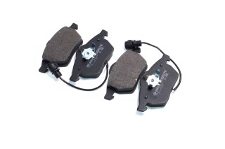 Колодка тормозная дисковая передняя AUDI 100 (44, 44Q, C3, 4A, C4) (пр-во Intelli)