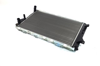 Радиатор охлаждения AUDI 100 (C4) (90-) (пр-во Nissens)