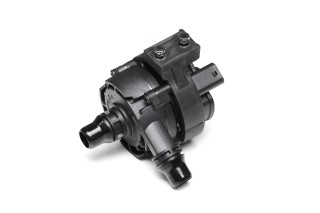 Додатковий водяний насос (Вир-во NRF)