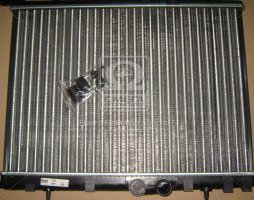 Радиатор охлаждения CITROEN BERLINGO, С4/PEUGEOT PARTNER, 206 (пр-во Nissens). 63502