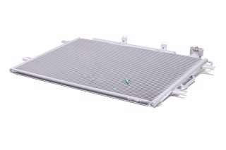 Конденсатор кондиціонера MERCEDES E-CLASS W211 (02-) (вир-во Nissens)