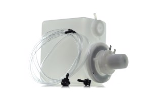 Бачок омивача з електричним приводом КАМАЗ,КРАЗ,МАЗ,УРАЛ (24В) у зборі