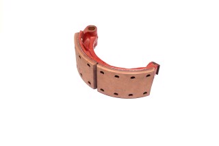 Колодка гальм. КРАЗ задн. нижн. у зб. (вир-во АвтоКрАЗ)