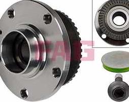 Маточина у зборі AUDI A4, SEAT EXEO 00- зад. міст з ABS (Вир-во FAG)