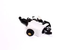 Цилиндр сцепления главный  DAF 75 CF, LF 45, LF 55, XF 95; RVI C, D, KERAX (RIDER)