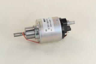 Реле втягуюче стартера (вир-во Bosch)