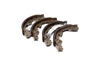 Колодка гальм. барабан. TOYOTA YARIS (вир-во Bosch)